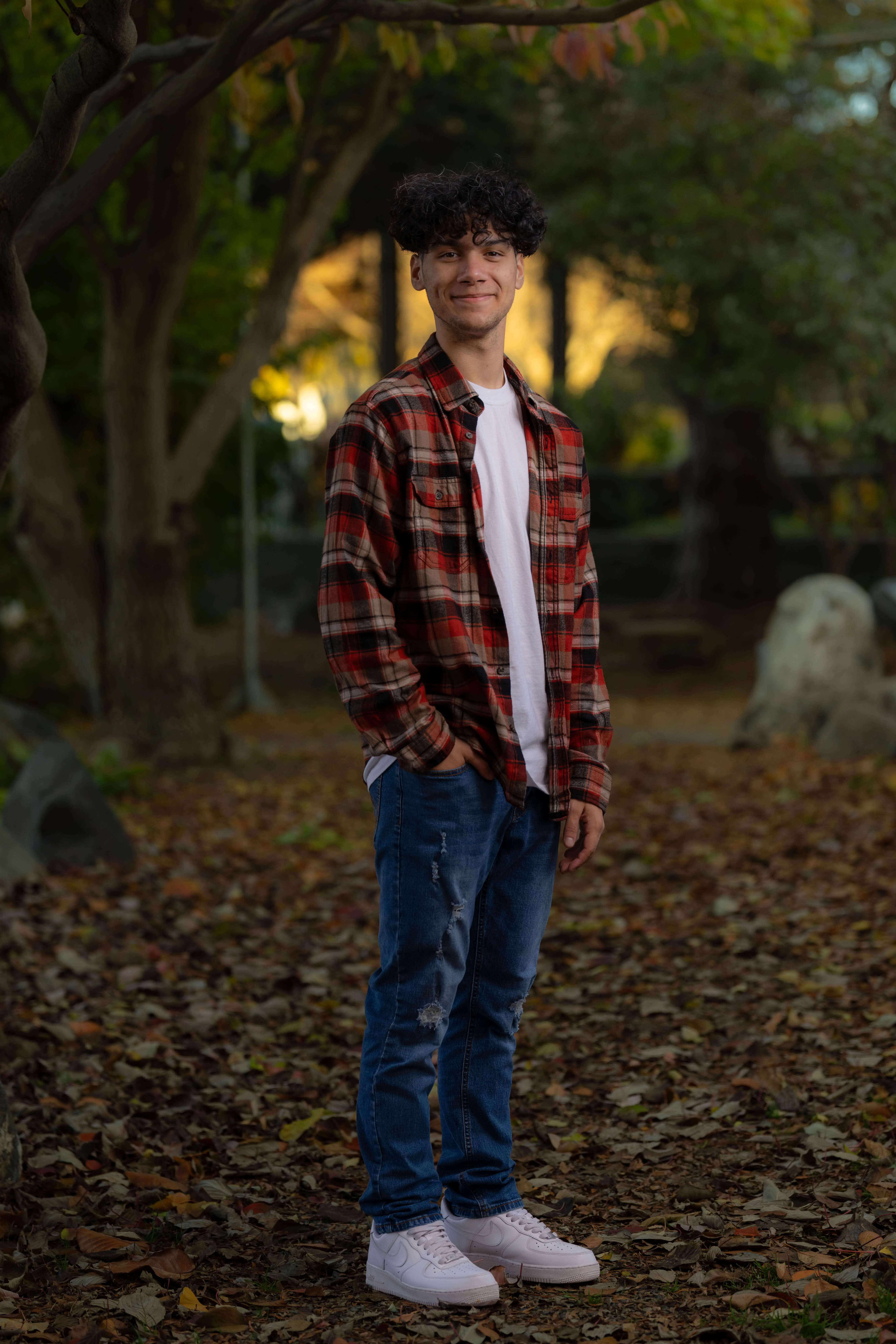 High school senior photo session outdoor Spokane
