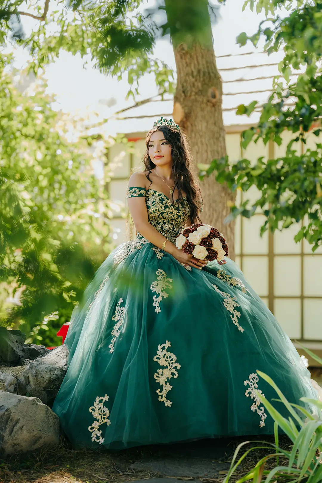 Quinceañera green dress photography in Tri-Cities
