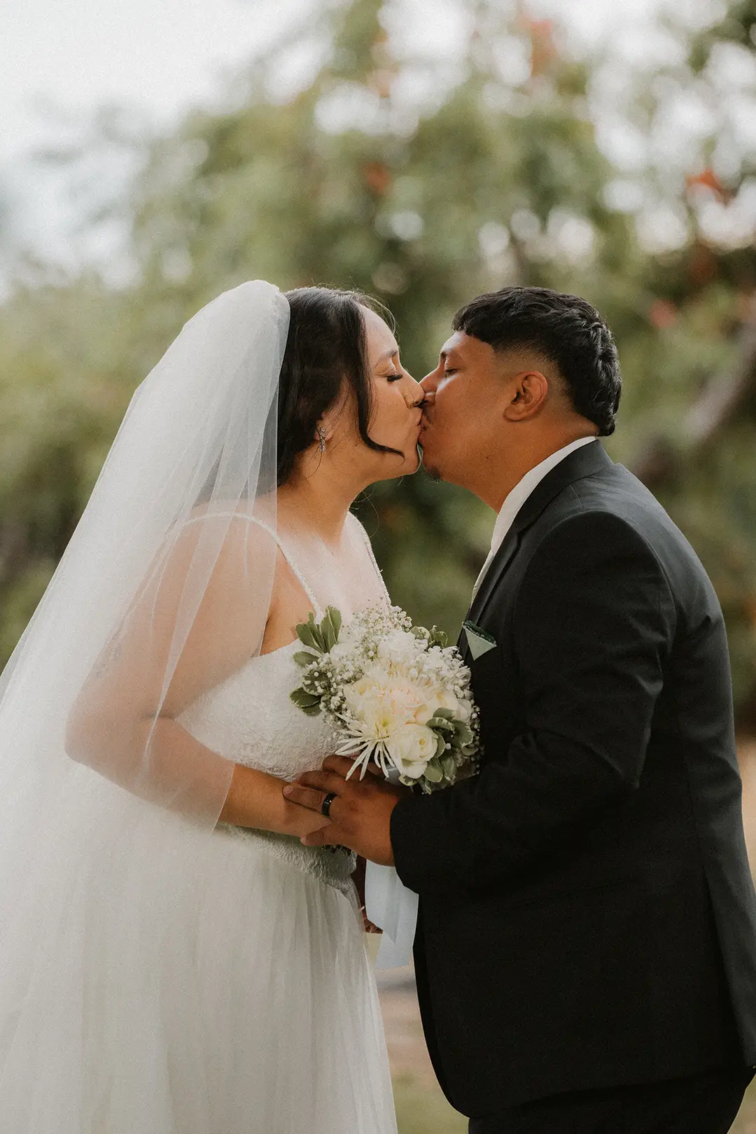 Wedding couple kissing in Washington