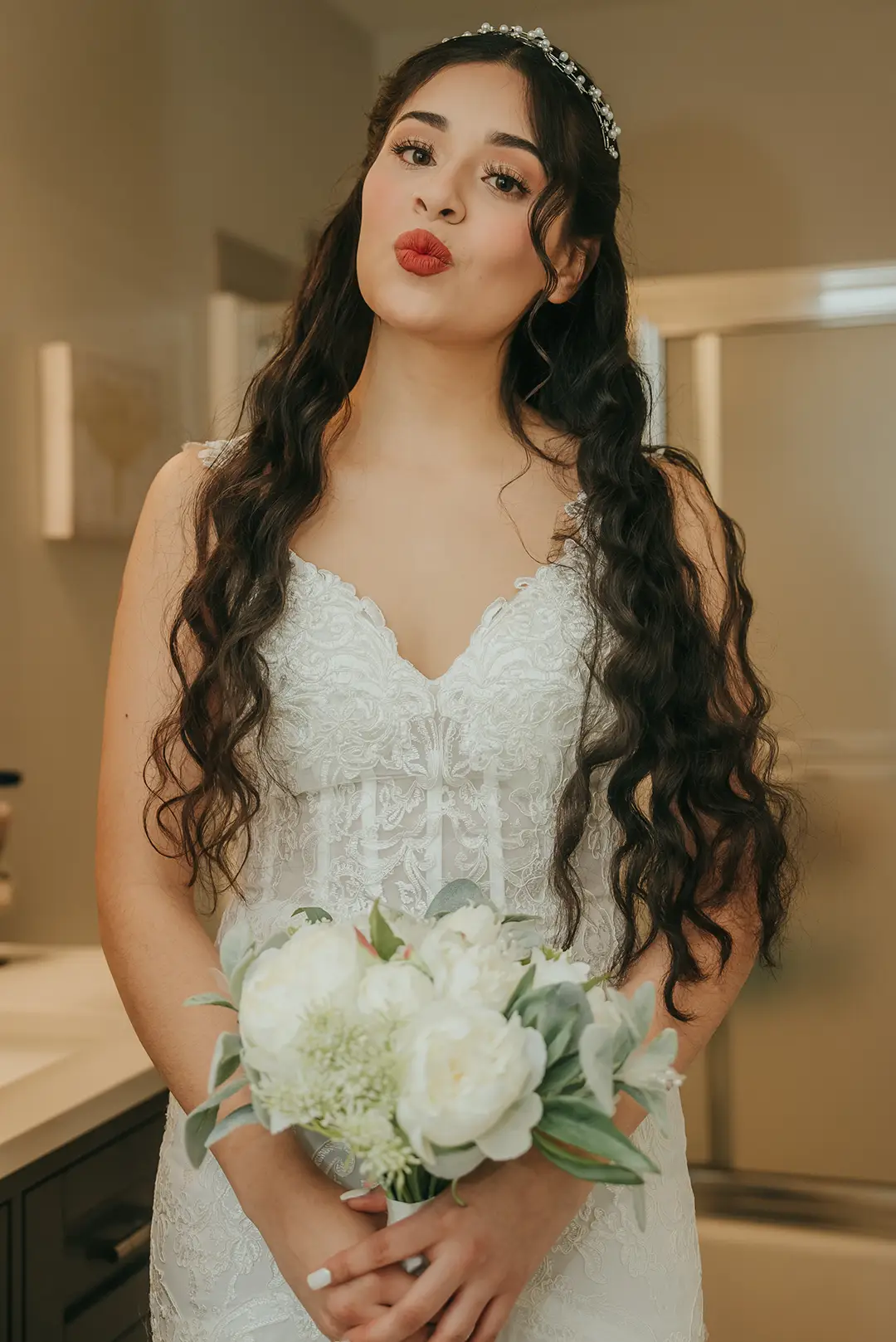 Winter wedding bride posing