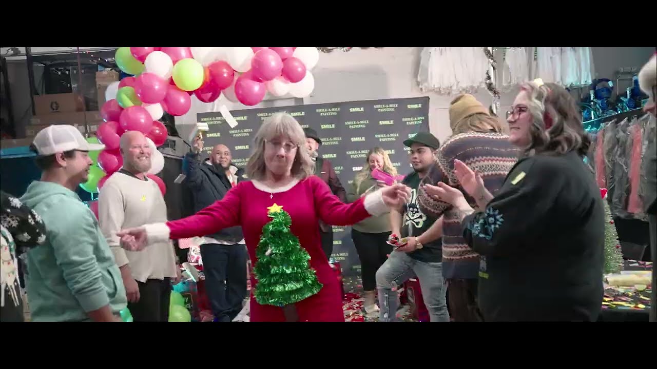 Painting the Holidays: Smile A Mile's Christmas Party